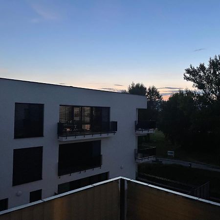 Greenbay Apartment With Free Parking Trenčín Exterior foto